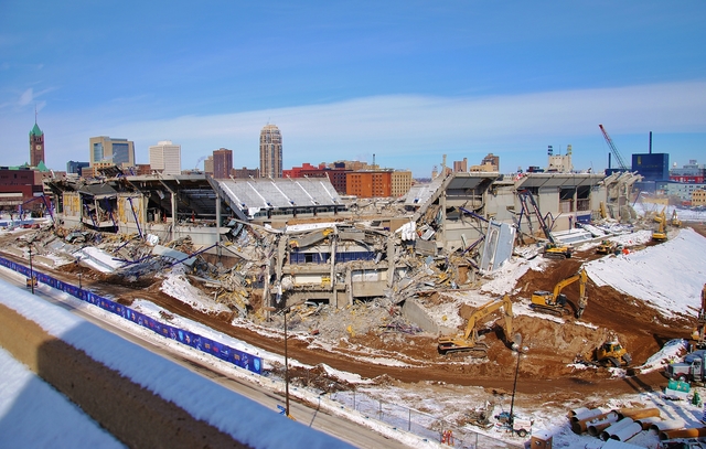 Hubert H. Humphrey Metrodome: View from South 10th Avenue and South 6th Street (1010 Parking Ramp)